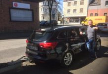 GLÜCKLICH BESTANDEN